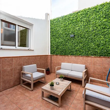 Apartment Martin's Place 80 Mts To *