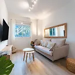 Martin's Place 80 Mts To * フエンヒロラ