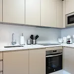 Martin's Place 80 Mts To